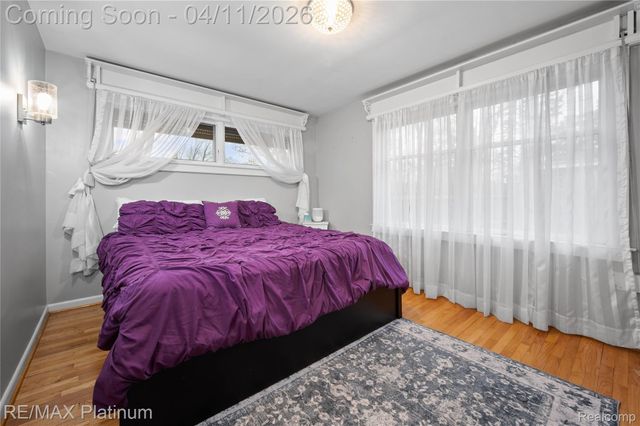 2454 N Middlebelt Road N, West Bloomfield Charter Township, MI 48324