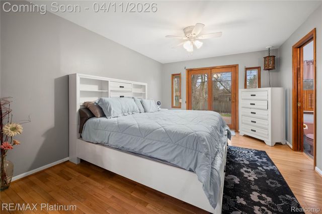 2454 N Middlebelt Road N, West Bloomfield Charter Township, MI 48324