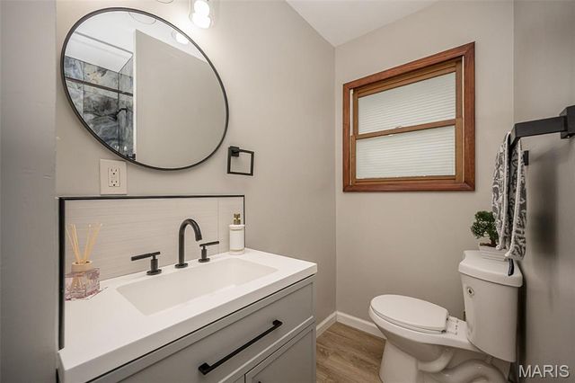 270 E Skyline Drive, Ballwin, MO 63011