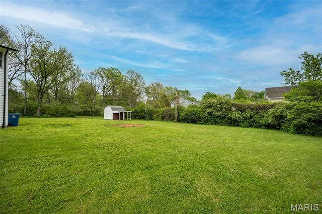 270 E Skyline Drive, Ballwin, MO 63011