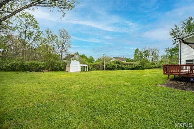 270 E Skyline Drive, Ballwin, MO 63011