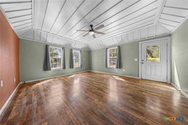 3692 Fm 2313, Kempner, TX 76539