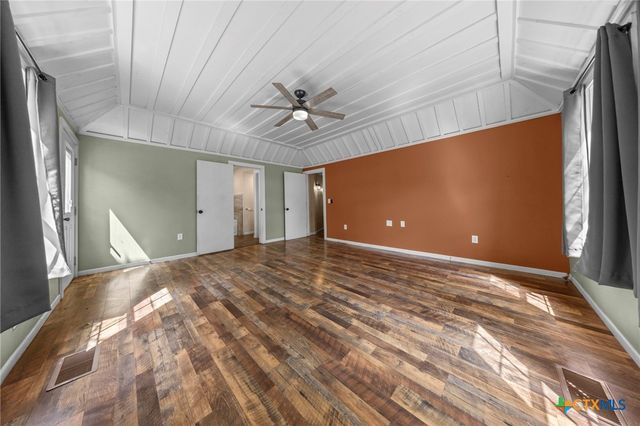 3692 Fm 2313, Kempner, TX 76539