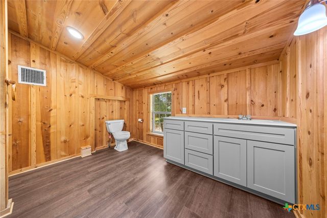 3692 Fm 2313, Kempner, TX 76539