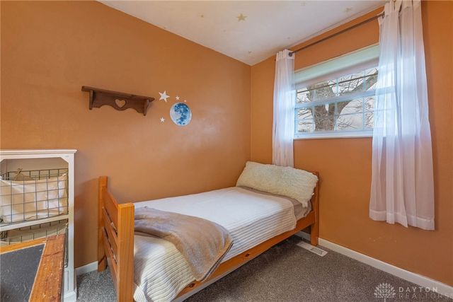 1808 Burnside Drive, Miamisburg, OH 45342