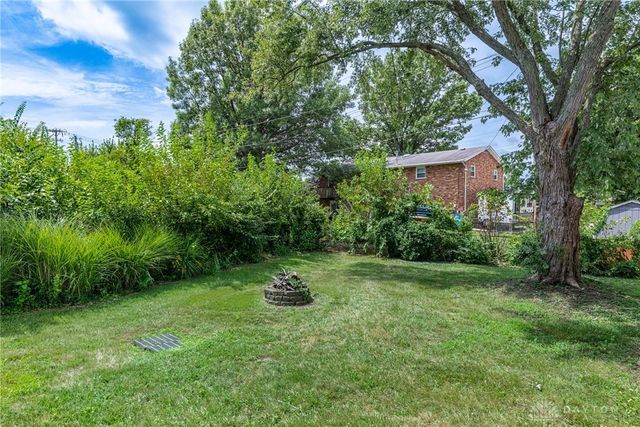 1808 Burnside Drive, Miamisburg, OH 45342