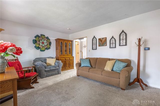 1808 Burnside Drive, Miamisburg, OH 45342