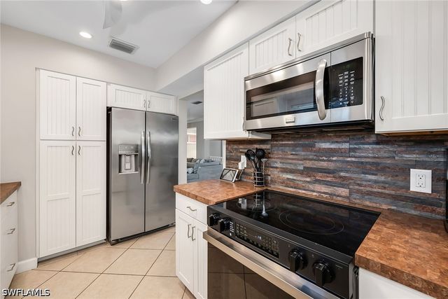 146 Greenbrier ST, Marco Island, FL 34145