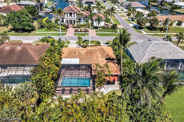 146 Greenbrier ST, Marco Island, FL 34145