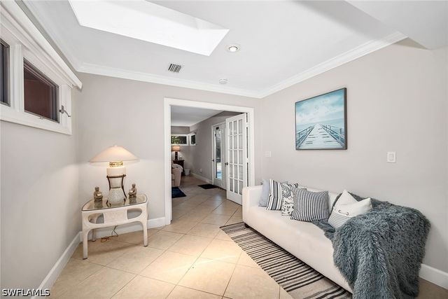 146 Greenbrier ST, Marco Island, FL 34145