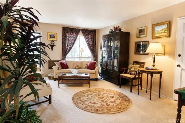 660 S Glassell 100, Orange, CA 92866