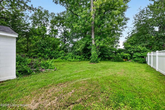 4868 Brenda Dr, Louisville, KY 40219