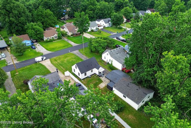 4868 Brenda Dr, Louisville, KY 40219