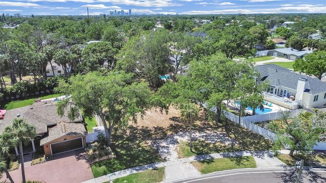 5438 BAYOU GRANDE BOULEVARD NE, St Petersburg, FL 33703