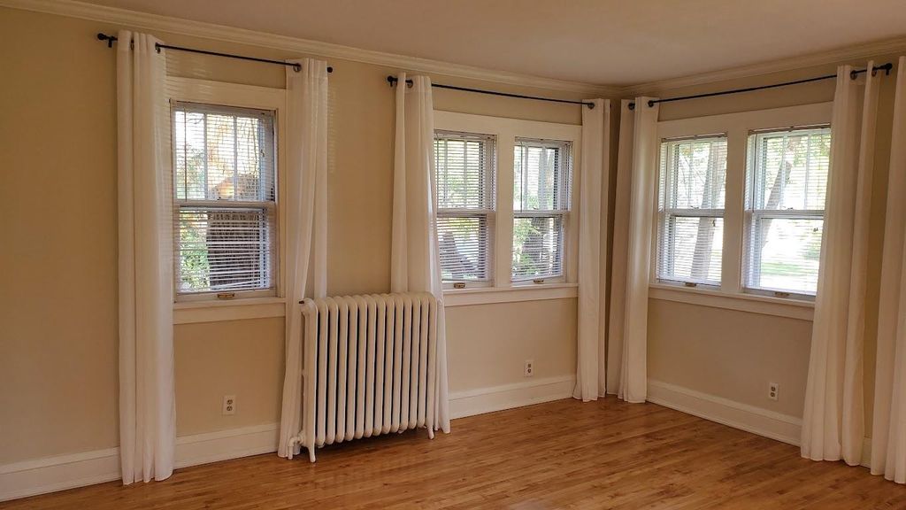 2128 Bush Avenue E, Saint Paul, MN 55119 — photo 2