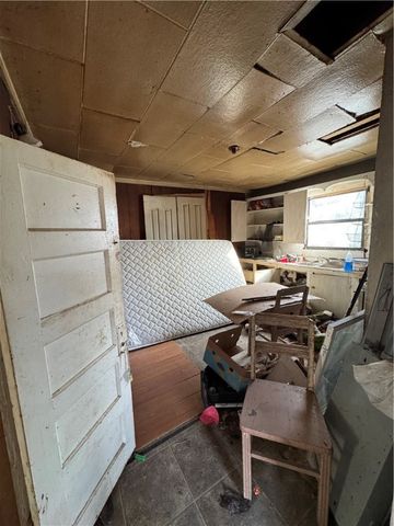 207 Campbell Street, Berryville, AR 72616