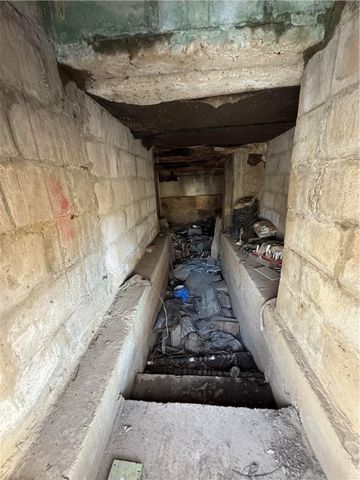 207 Campbell Street, Berryville, AR 72616