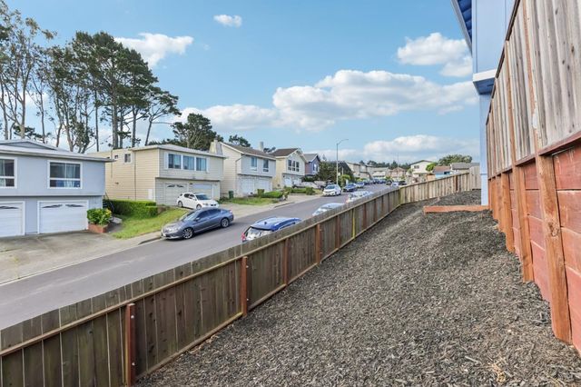 99 Parnell Avenue, Daly City, CA 94015