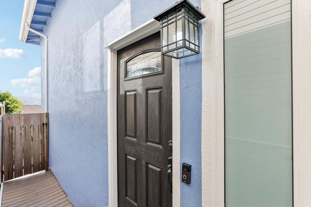 99 Parnell Avenue, Daly City, CA 94015