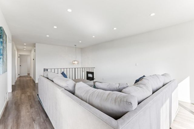 99 Parnell Avenue, Daly City, CA 94015