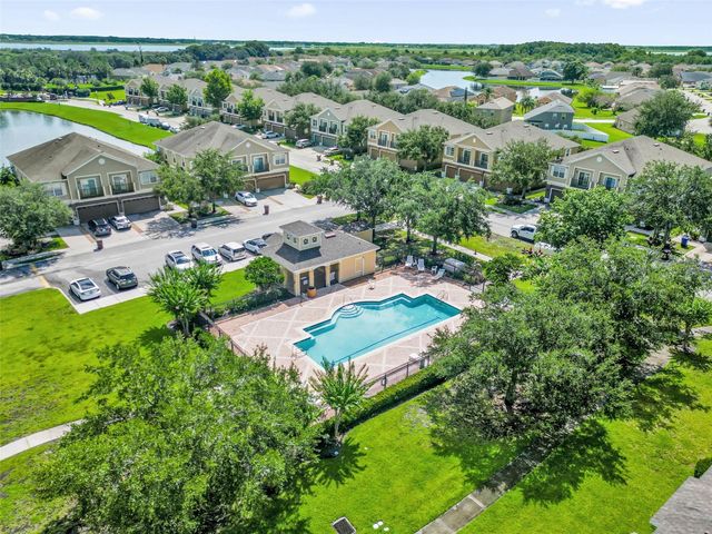 1933 ESTANCIA CIRCLE 1933, Kissimmee, FL 34741