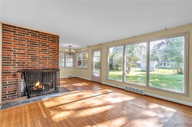 271 Getzville Road, Amherst, NY 14226