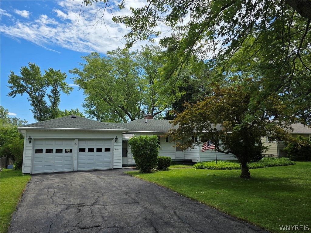 271 Getzville Road, Amherst, NY 14226