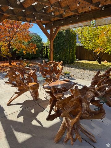 827 N PALISADE DR, Moab, UT 84532