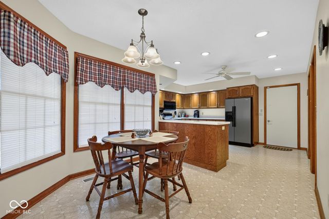 824 Westgate Drive, Anderson, IN 46012