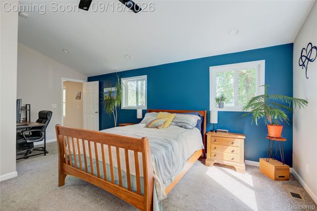 88 Amherst Road, Pleasant Ridge, MI 48069