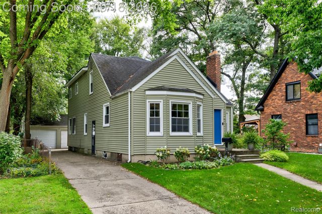 88 Amherst Road, Pleasant Ridge, MI 48069