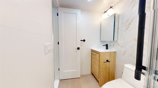 63-52 Saunders Street 2B, Rego Park, NY 11374