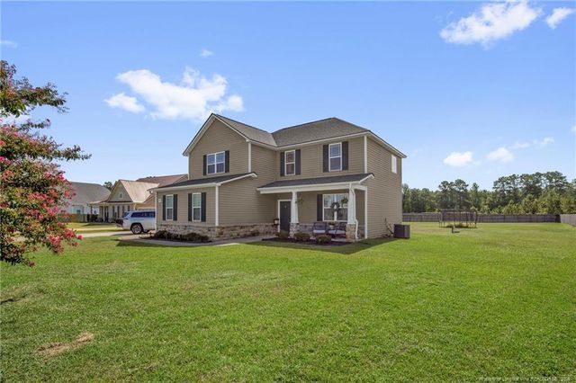 4913 True Fews Circle, Parkton, NC 28371