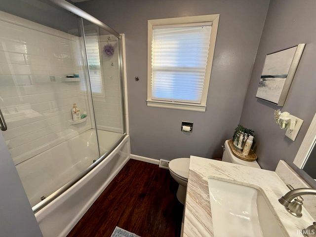 81 E 200 S, Princeton, IN 47670