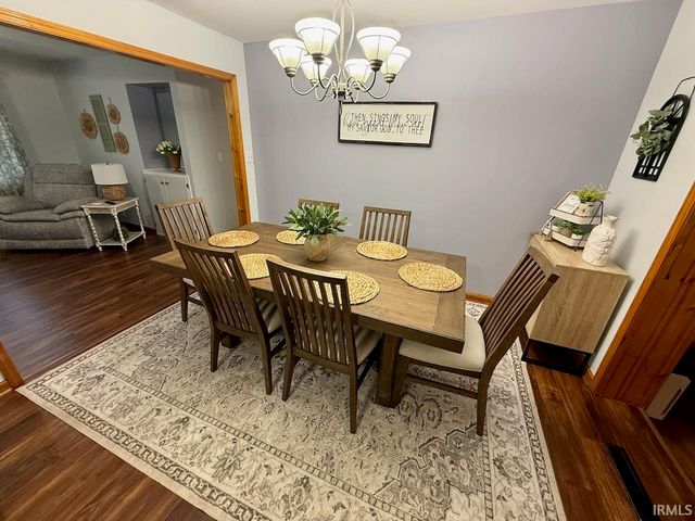 81 E 200 S, Princeton, IN 47670