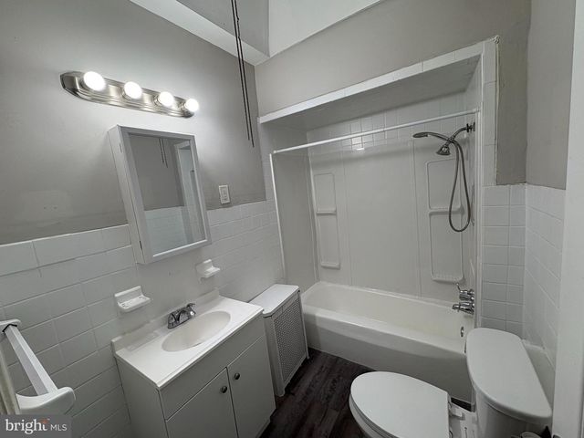 1213 S 54TH ST, Philadelphia, PA 19143