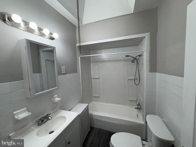 1213 S 54TH ST, Philadelphia, PA 19143