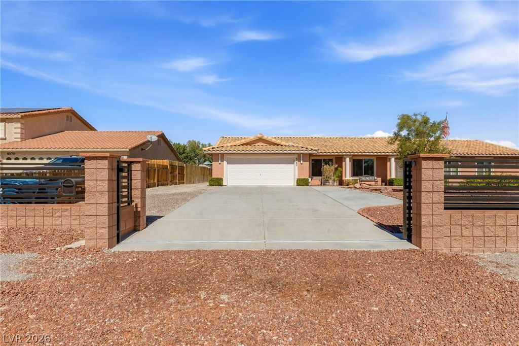 6560 Whispering Sands Drive, Las Vegas, NV 89131 — photo 5