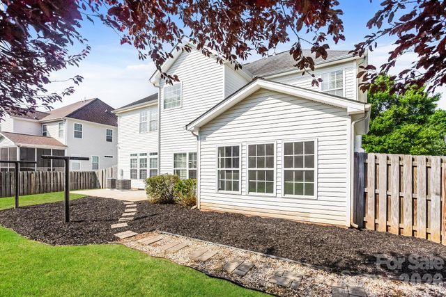 200 Golden Valley Drive, Mooresville, NC 28115