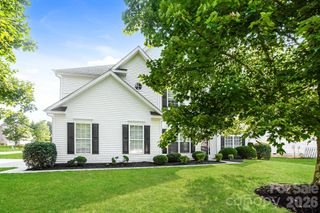 200 Golden Valley Drive, Mooresville, NC 28115