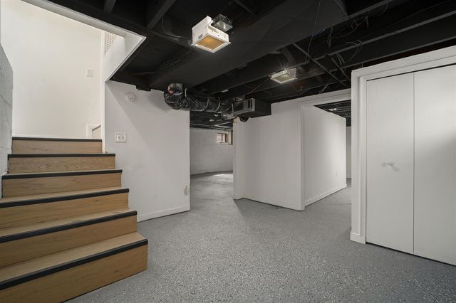 1007 Mohawk Avenue, Royal Oak, MI 48067