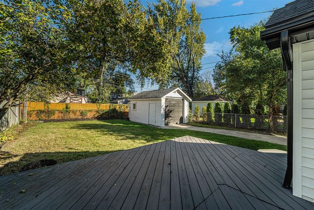 1007 Mohawk Avenue, Royal Oak, MI 48067