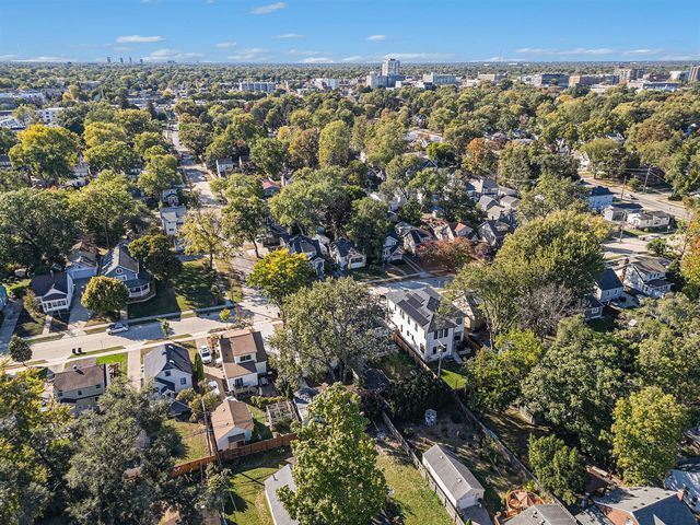 1007 Mohawk Avenue, Royal Oak, MI 48067