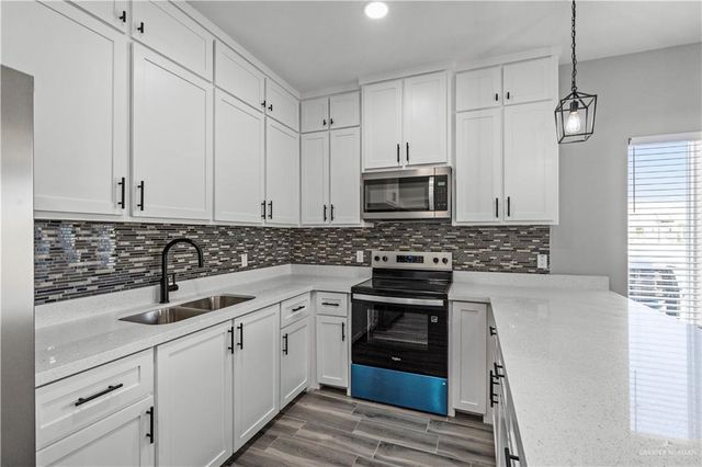 2805 Bald Cypress Drive, Weslaco, TX 78596