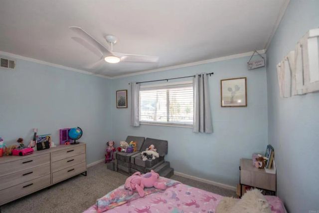 2094 Thibodo Ct, Vista, CA 92081