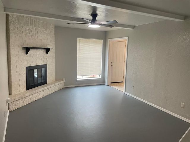 8300 NW 10th Street 28, Oklahoma City, OK 73127
