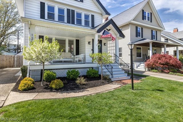 1208 French Avenue, Lakewood, OH 44107