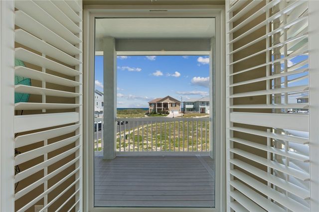 7557 Welkan Cove, Port Aransas, TX 78373