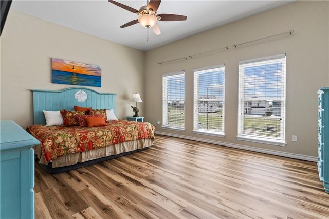 7557 Welkan Cove, Port Aransas, TX 78373