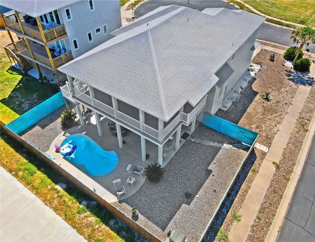7557 Welkan Cove, Port Aransas, TX 78373